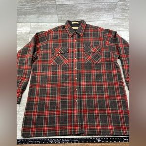 VTG ClayBrooke Outdoors Mens XXLT Tall Plaid Flannel Long Sleeve Shirt Ukraine